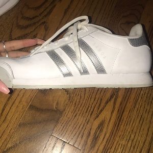 adidas Shoes - ADIDAS TENNIS SHOES adidas Shoes - ADIDAS TENNIS SHOES